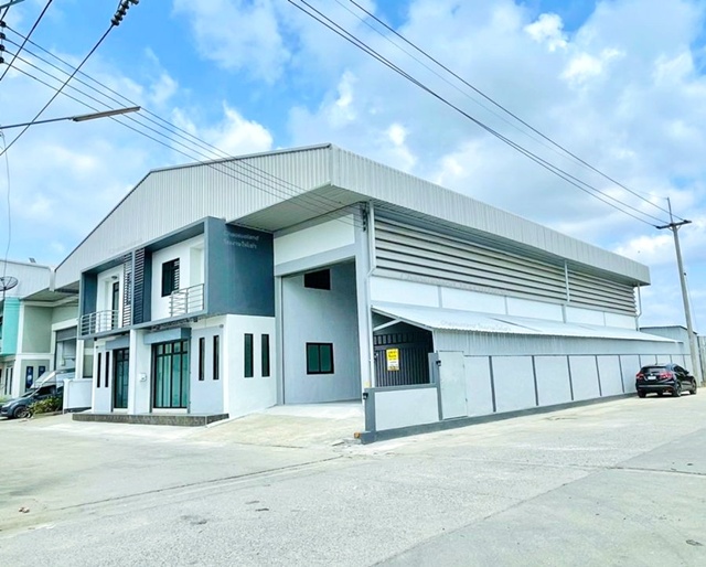 สนามกอล์ฟเอกชัย 900ม. CJ MORE ซีเจ ตลาดแคราย 2.1 กม.ขอ รง.4 ได้ โรงงาน พร้อมออฟฟิศ  860 ตร.ม.Extra Corner ต่อเติมเพิ่มพื้นที่ด้านข้าง ให้เช่าโกดัง  215 ตร.วา. ห้องมุม ตีทะลุกัน รีโนเวทใหม่   72,898 B-M. รร.ศึกษานารีวิทยา 3.0 กม. แหล่งงาน หาของกินสะดวก ตลาดโพธิ์ชัย โพธิ์แจ้ 2.2 กม.  ติดถนนเมน  ทำเลเดินทางสะดวก  เข้า-ออกได้หลายทางEkachai Golf Course 900m. CJ MORE CJ Talat Khae Rai 2.1 km. can apply for Factory Registration 4th 860 sq.m. Extra Corner, adding more space on the side Warehouse for rent factory with office  215 sq.wa. corn