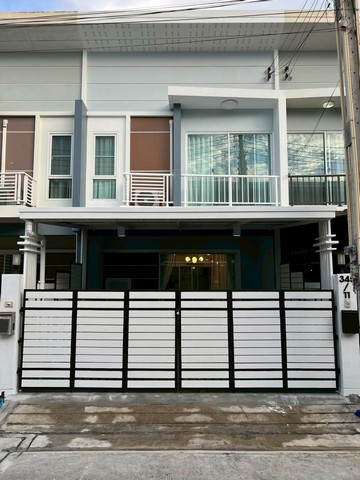 AOM 2405ให้เช่าทาวน์เฮ้า2ชั้น  หมู่บ้านศุภาลัยเบลล่า  พรประภานิมิตร  133ห้องนอน2ห้องน้ำเฟอร์นิเจอร์และเครื่องใช้ไฟฟ้าใหม่ทุกชิ้น รปภ.รักษาการ24ชั่วโมง ไม่รับสัตว์เลียงเดือนละ 25,000 บาทล่วงหน้า 1 เดือน ประกัน 2 เดือนติดต่อขอรูปและรายละเอียดเพิ่มเติม  สนใจนัดชมสถานที่จริงContact  TEL/LINE คุณต๋อม 081-925-2443          TEL/LINE คุณต๋อย 086-542-7078อสังหาริมทรัพย์ ยินดีรับฝากขาย-เช่า อสังหาริมทรัพย์ทุกชน