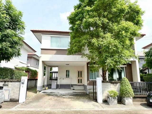 AOM 2409บ้านคาซ่าพรีเมี่ยม อ่อนนุชวงแหวนขนาดพื้นที่ 53 ตรว. 3 ห้องนอน 3 ห้องน้ำ 1โถง และ1ครัวค่าส่วนกลาง 45บาท/ตรว.6,800,000บ้านสภาพดีมากค่ะ ดูแลอย่างดี ติดต่อขอรูปและรายละเอียดเพิ่มเติม  สนใจนัดชมสถานที่จริงContact  TEL/LINE คุณต๋อม 081-925-2443          TEL/LINE คุณต๋อย 086-542-7078อสังหาริมทรัพย์ ยินดีรับฝากขาย-เช่า อสังหาริมทรัพย์ทุกชนิด