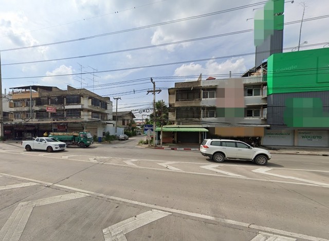  รหัสทรัพย์ (Code ID) :  PM-ASMEK0048  ราคา   10,769,000 บาท (ราคาต่อรองได้) ▸ เนื้อที่  80 ตร.ว  พื้นที่ใช้สอย 406 ตารางเมตร   ▸ - ห้องนอน - ห้องน้ำ          ▸ 1 ที่จอดรถ   อาคารพาณิชย์หันไปทางทิศ   พิกัดทรัพย์ :   https://maps.app.goo.gl/k25t4huZzf4J8LoD6  สถานที่ใกล้เคียง ▸ใกล้ตลาดอิ่มเอม สระบุรี ▸ใกล้โลตัส สระบุรี ▸ใกล้โรงพยาบาลค่ายอดิศร ▸ใกล้วัดศรีบุรีรตนาราม (วัดปากเพรียว)  สอบถามเพิ่มเติม / นัดชม โทร. 097-419-5982(พลอย) โทร. 096-932-4624(ออมสิน) L