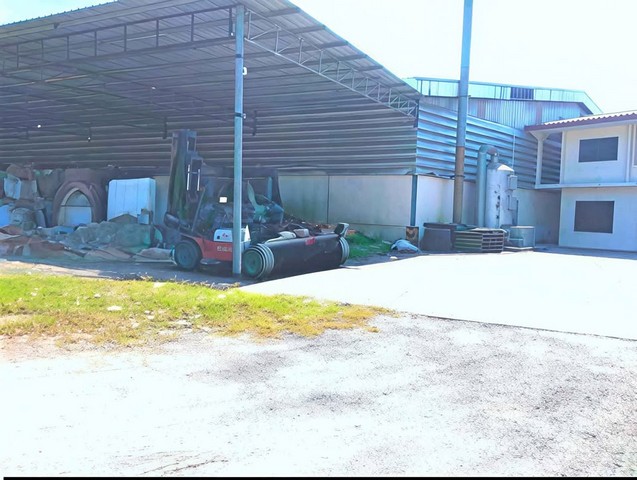 ????#ขายด่วน! #โรงงานพร้อมที่ดิน “ราคาพิเศษ” ในพื้นที่ EEC????หนองเหียง – พนัสนิคม – ชลบุรี#เปิดโอกาสสำหรับนักลงทุน!????โรงงานพร้อมดำเนินกิจการต่อได้ทันที ????บนพื้นที่ 13-0-70 ไร่ ✴️ทำเลดี ใกล้แหล่งอุตสาหกรรม เดินทางสะดวกทุกเส้นทาง✅ ราคาขายเพียง 45 ล้านบาท  เท่านั้น!????พื้นที่สี เหลืองอ่อน (EEC)*มีใบอนุญาต รง.4 หมวด 53(5)(9)➤ รองรับการผลิตเม็ดพลาสติก / ล้าง-บด-ย่อยพลาสติก✴️โรงงาน 2 หลัง 