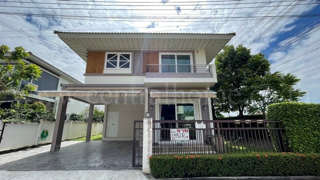 รหัสทรัพย์  6944บ้านเดี่ยว โครงการหมู่บ้านศุภาลัย โมด้า ปิ่นเกล้า - พุทธมณฑลสาย 3 พร้อมอยู่ที่ตั้ง : ถนนศาลากลาง ตำบลศาลากลาง อำเภอบางกรวย จังหวัดนนทบุรี 11130รายละเอียดทรัพย์- บ้านเดี่ยว 2 ชั้น ขนาดพื้นที่ 59 ตารางวา พื้นที่ใช้สอย 168 ตารางเมตร - 4 ห้องนอน, 3 ห้องน้ำ, 1 ห้องรับแขก, 1 ห้องครัว, 2 ที่จอดรถ- แอร์ 3 เครื่อง, เครื่องทำน้ำอุ่น 1 เครื่อง, ปั๊มน้ำ+แทงค์น