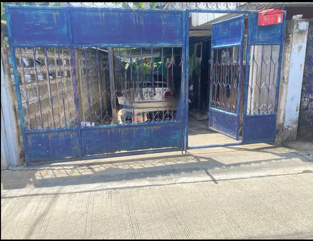 #Lis:93757รายละเอียดทรัพย์- ขายที่ดินพร้อมสิ่งปลูกสร้าง นนทบุรี พิบูลสงคราม- บ้านขายตามสภาพ 1 ห้องนอน 1 ห้องน้ำ สามารถรีโนเวทเป็นที่อยู่อาศัยหรือทำธุรกิจอพาร์ทเมนท์ได้สถานที่ใกล้เคียง Location:- ใกล้มหาวิทยาลัยราชภัฏพิบูลสงคราม- ใกล้โรงเรียนเขมาภิรดาราม- ใกล้ทางด่วน- ใกล้ห้าง gateway บางซื่อตำแหน่งที่ตั้ง>>>https://maps.app.goo.gl/6G4PAR66VXGiBt5q7สามารถนัดเข้าชมสถานที่จริงได้ทุกวัน สนใจราค