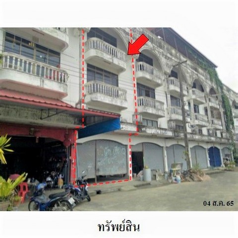   รหัสทรัพย์ (Code ID)  : PMS-8Z6898  ราคา   1,608,000    บาท  ▸ เนื้อที่  19.5 ตร.ว.   ▸ 3 ห้องนอน 3 ห้องน้ำ    ▸ 1 ที่จอดรถ   บ้านหันไปทางทิศ เหนือ  พิกัดทรัพย์ : https://maps.app.goo.gl/TtMXi52Qxxg3Ksx98  สถานที่ใกล้เคียง   ▸ใกล้โรบินสัน โอเชี่ยน นครศรีธรรมราช  ▸ใกล้ ตลาดเสาร์อาทิตย์ พัฒนาการคูขวาง      สอบถามเพิ่มเติม / นัดชม โทร. 097-419-5982(พลอย) โทร. 096-932-4624(ออมสิน) Line : @panaya (มี@ด้านหน้า)  ปรึกษาสินเชื่อฟรี One Stop Service ดูแลตั้งแต่ต้นจนจบบริษัท ปณยาค