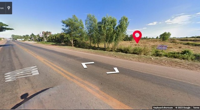 ขายที่ดิน 7ไร่7ตรว. 10ล้านบาท ใกล้ปั๊ม ปตท. 500ม. ต.เจริญศิลป์ อ.เจริญศิลป์ สกลนครพื้นที่ 7 ไร่ 7 ตารางวา หน้ากว้าง 90 ม.ขาย 10 ล้านบาท (10,000,000) ต่อรองได้ติดถนนเส้นเจริญศิลป์ ไปสว่างแดนดิน และจากเจริญศิลป์ ไปอำเภอเซกา  จ.บึงกาฬน่าลงทุน เพราะเป็นเส้นทางไปบึงกาฬ ด้านข้างติดไปรษณีย์ด้านหน้าและหลังมีถนนด้านหน้า ถนนเส้นหลักดำใกล้ปั๊ม ปตท. 500ม.*** สนใจสอบถาม ***โทร : 0945735168Line ID : piyawitnoomWhatsApp : +6694