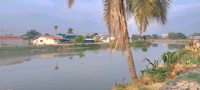 ให้เช่า/ห้องพักรายวัน/รายเดือน ติดแม่น้ำท่าจีนอยู่ในช่วงปรับปรุงรีโนเวทค่ะอากาศดี บรรยากาศดีคะ#ราคาห้องพักเริ่มที่ 350บาท/วัน รายเดือน....•หน้าบ้านติดถนน และติดคลองน้ำยาวจาก จ.กาญจนบุรี สู่แม่น้ำท่าจีน•230ตรว. พื้นที่ใช้สอย400ตารางเมตร อยู่บ้านเลขที่21-1หมู่ที่6 ต.บางปลา อ.บางเลน จ.นครปฐม 73130 โลเคชั่นใกล้...•ใกล้ปั๊มน้ำมันปตท. cafe amazon• เซเว่น•ใกล้ดอนตูม•วัดลาดสะแก,วัด