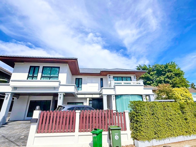  โรงเรียนนานาชาติ RIS รามคำแหง164 คฤหาสน์ใหญ่ที่สุดหมู่บ้าน ให้เช่า 5นอน ลด 50% จาก140,000 บาทเหลือ 74,998B-M ต้อนรับต่างชาติ  เฟอร์ เครื่องใช้ไฟฟ้า 6น้ำ 150ตรว หรือขาย 16.49ล้าน เพอร์เฟคเพลส ตลาดมีนบุรี ตลาดนัดขวัญเรียม โลตัสสุขาภิบาล3 บิ๊กซีThe largest mansion in the village. 5bed for rent 50% off from 140,000THB to 74,9998 THB-month. RIS International Sch. Ramkhamhaeng164 welcomes foreigners. Mansion for rent Fully Fur 6bath 150sqwa. selling for 16.49million Perfect Place Minburi Market Kwan Riam Market Lotus Sukhapiban3 Big รามคำแหง164-166 แขวงมีนบุรี เขตมีนบุรี ก