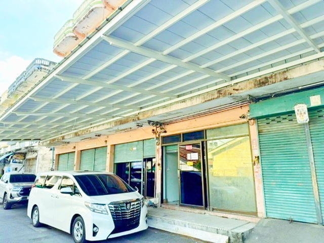 พร้อม3แอร์ พื้นหินขัด บางบอน1 ถ.กัลปพฤกษ์ เอกชัย MRTบางแค 3กม. ให้เช่าอาคารพาณิชย์ 3.5 ชั้น 15,998B-M. ตลาดกัลปพฤกษ์ 1.8กม. ย่านบางบอน 3 นอน 3 น้ำ  230 ตร.ม.17 ตร.วา.แหล่งชุมชน ช้อปปิ้ง หาของกินง่าย รร.คลองใหญ่ 800 ม. with 3 air conditioning BangBon1 Kanlapaphruek Rd. Ekachai MRT BangKhae3km. 3.5-story commercial building for rent  and polished stone floors 15,998B-M. 1.8 km. from Kanlapaphruek Market Bang Bon area 3bed 3bath 230 sq.m. 17 sq.wa. Conveniently located in a community with easy access to shopping and food Khlong Yai School 800 m.  สามแยกบางบอน ถ.กัลปพฤกษ์ เอกชัย บางบอน แขวงคลองบางพรา�