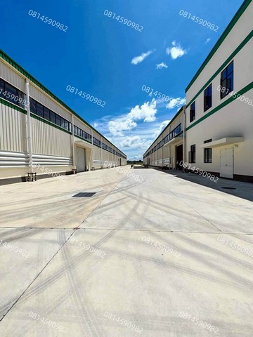 ????#ด่วน! #โรงงานให้เช่า #ในนิคมอมตะซิตี้ระยอง (กนอ.) ???? โกดัง / โรงงานสร้างใหม่???? ผังเมืองสีม่วง ????อยู่ในการดูแลของ กนอ.???? อ.นิคมพัฒนา จ.ระยอง????พื้นที่เหลือเพียง???? 4,000 / 7,000 / 10,000 ตร.ม.???? ค่าเช่า เพียง 200 บาท/ตร.ม.✅ ความสูง 9–12 ม.✅ พื้นรับน้ำหนัก 3 ตัน/ตร.ม.✅ ไฟฟ้า 250 KVA✅ ระบบดับเพลิง + รปภ. 24 ชม.????ใกล้โรงงาน BYD  6  กม.????ห่างท่าเรือแหลมฉบัง  3.7  กม.????ท่าเรือมาบตาพุด  35  กม.✴️เงื่อนไขเช่า✴️▪️ สัญญาขั้น�