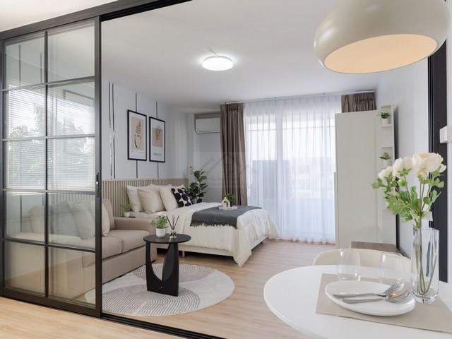 ขายคอนโด ชั้น 5 โครงการซิตี้วิลล่า ลาดพร้าว 126 รีโนเวทใหม่พร้อมเข้าอยู่ ใกล้ MRT สถานีลาดพร้าว 101ราคาขาย 1,290,000 บาท ( ฟรีโอน )ที่ตั้ง ถนนลาดพร้าว ซอยลาดพร้าว 126 แขวงพลับพลา เขตวังทองหลาง กรุงเทพมหานครติดต่อ : คุณภัสพงณ์ 0634098164Line : binkem22https://www.facebook.com/profile.php?id=61581484955548พื้นที่ใช้สอย 32.88 ตารางเมตร ชั้น 5 อาคาร G2- ระเบียงห้องทิศตะวันตก- ค่าส่วนกลาง 600 บาท / เดือนสิ่งอำนวยความสะดวกในโครงการ- สระว่า�