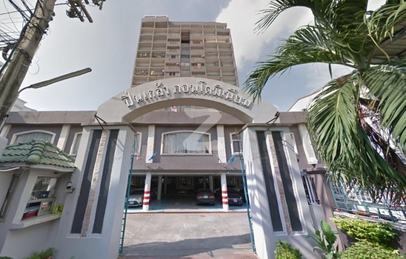   รหัสทรัพย์ (Code ID)  : PMS8Z5634  ราคา 4,074,800  บาท  ▸ พื้นที่ใช้สอย 153.00 ตร.ม.   ▸ 3 ห้องนอน 2 ห้องน้ำ   พิกัดทรัพย์ : https://maps.app.goo.gl/JFC2jyGM7tQArgWSA  สถานที่ใกล้เคียง   ▸ใกล้  เซ็นทรัล ปิ่นเกล้า ▸ใกล้  โรงพยาบาลเจ้าพระยา ▸ใกล้  แม็คโคร จรัญสนิทวงศ์ ▸ใกล้  MRT บางขุนนนท์  สอบถามเพิ่มเติม / นัดชม โทร. 097-419-5982(พลอย) โทร. 096-932-4624(ออมสิน) Line : @panaya (มี@ด้านหน้า)  ปรึกษาสินเชื่อฟรี One Stop Service ดูแลตั้งแต่ต้นจนจบบริษัท ปณยาคิดดี จำกัด 