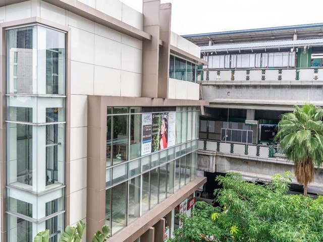 ให้เช่าพื้นที่อาคารพาณิชย์ ขนาด 5 ชั้น (ว่างชั้น 3 และ ชั้น 5) ขนาด 200 ตารางเมตร ติด BTS พระโขนง