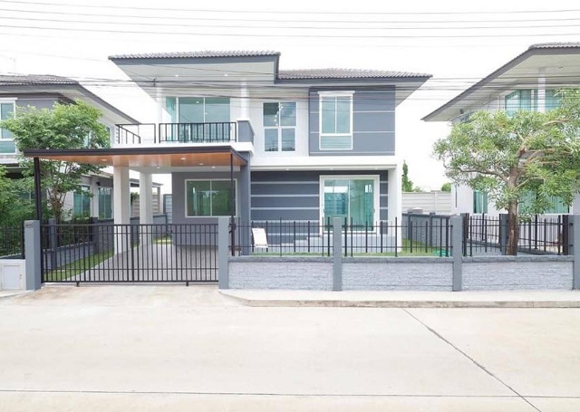 รพ.เอกปทุม 2.6 กม.4นอน ให้เช่าบ้านเดี่ยว 2 ชั้นหลังมุม พร้อมต่อเติมครัวใหม่ เฟอร์ฯ  รร.นานาชาติสยาม 2.3 กม. เลียบคลอง 3 คลองหลวง 16,498 B-M.  3 น้ำ แหล่งช้อปปิ้ง ตลาดคลองสี่เมืองใหม่ 2.7 กม.หาของกินง่าย ถ. รังสิต-นครนายก ถ.เลียบคลอง3 เพียวเพลส รังสิต คลอง 2 2.4 กม.Ekpathum Hospital, 2.6 km.4bed LiabKhlong3 Rd. Pure Place Rangsit Klong2 2.4km. 2-story corner house for rent with newly renovated kitchen and furniture. Near Siam International School 2.3 km. Klong 3 Klong Luang. 16,498 B-M. 4 bed 3 bath Shopping Klong Si Muang Mai Market 2.7 km. Easy access to food on Rangsit-Nakhon Nayok Road. แยก-�