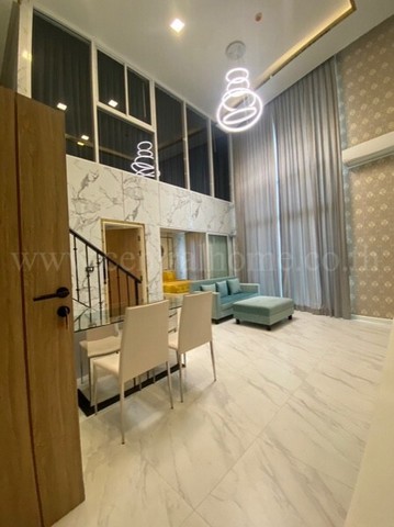 รหัสทรัพย์&nbsp;6892คอนโด เบลล่า คอสต้า หัวหิน 2 ห้องนอน ติดชายหาดส่วนตัว ตกแต่งพร้อมเข้าอยู่ ราคาถูกที่สุดในโครงการที่ตั้ง :&nbsp;ตำบลปากน้ำปราณ อำเภอปราณบุรี จังหวัดประจวบคีรีขันธ์ 77220รายละเอียดทรัพย์&nbsp;- พัฒนาโดย Property Perfect&nbsp; พร็อพเพอร์ตี้ เพอร์เฟค จำกัด (มหาชน)- คอนโด&nbsp;Low Rise 7 ชั้น ห้องอยู่ชั้นที่ 7 อาคาร 1-&nbsp;พื้นที่ใช้สอย 71.35&nbsp;ตารางเมตร&nbsp;มีชั้นลอย แบบ&nbsp;MOFF design- 2 ห้องนอน, 1 ห้องน้