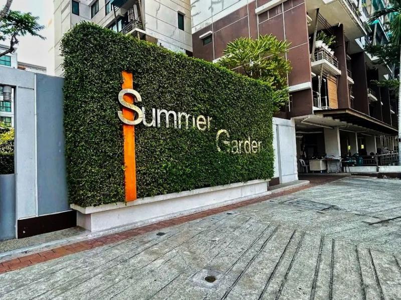 ขายคอนโด ซัมเมอร์การ์เด้นท์ ทำเลทอง ใกล้เซ็นทรัลแจ้งวัฒนะ อำเภอปากเกร็ด จังหวัดนนทบุรีที่ตั้ง : ซอยแจ้งวัฒนะ-ปากเกร็ด 19 ตำบลคลองเกลือ อำเภอปากเกร็ด จังหวัดนนทบุรี 11120ขนาดพื้นที่ใช้สอย : 30.03 ตร.ม.รายละเอียด คอนโด ซัมเมอร์การ์เด้นท์  ตึก ดาหลาชั้น 3 ห้องไม่ร้อน ไม่โดนแดดเช้า–บ่าย ตากผ้าที่ระเบียง ผ้าแห้งปกติจำนวนห้อง-1 ห้องนอน -เตียง + ที่นอน-ตู้เสื้อผ้าไม้ยางพาร