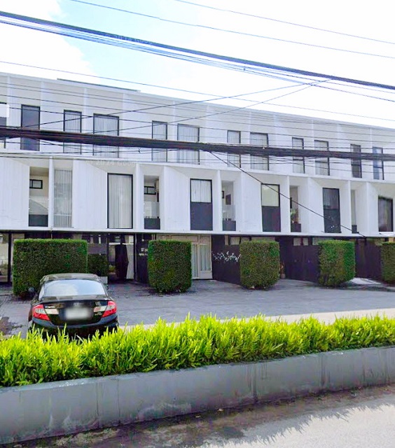 ออเงินเพลินนารี่มอลล์ 750 ม.ให้เช่าสำนักงานใหญ่ระดับพรีเมียม 4ชั้น 25 ตร.วา. MRTวัชรพล 1.5กม.400ตร.ม. รร.นานาชาติกีรพัฒน์ 3กม. SME 2นอน 4น้ำ