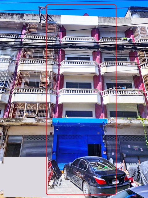 อ่อนนุช4-12 สุขุมวิท81 มี2 7-11 ในซอย 30ม. และ100ม. แอร์3 ทาสีใหม่ ให้เช่าอาคาร 4.5ชั้น BTSอ่อนนุช 1กม.  