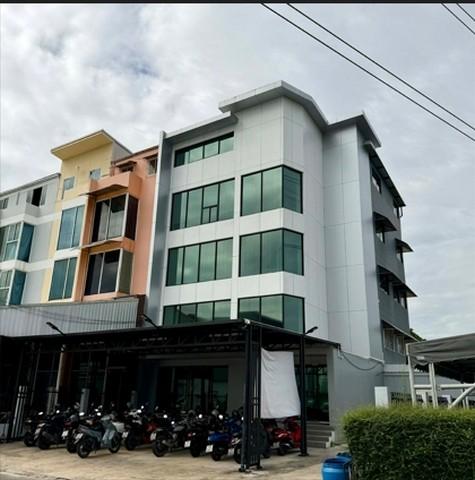 ให้เช่าสำนักงาน 5 ชั้น 500 ตร.ม. ซอยพัฒนาการ 31 พร้อมลิฟท์ มีคลังและจุด load ของ