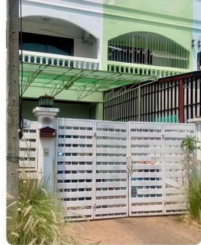 ขายต่ำกว่าราคา ทาวน์เฮ้าส์ 2 ชั้น ทำเลดี โซนฟ้าฮ่าม 