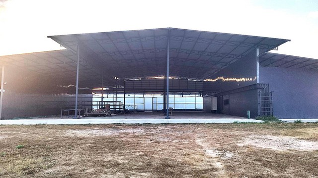 ให้เช่าโกดังเมืองระยอง ให้เช่า workshop ประมาณ 1,000 ตารางเมตร ตำบลเนินพระ อำเภอเมือง จังหวัดระยอง 