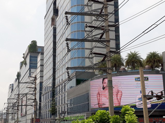 Office อาคารสวนลุมไนท์บาซ่า 1 Bedroom 1 BR 0 Rai 0 NGAN 1 ตาราง-วา 27500 BAHT   ทำเลทอง