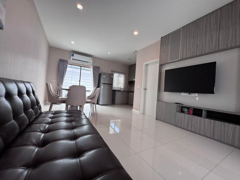 ให้เช่า Townhomec Eigen พัฒนาการ ราคา46000 เท่านั้นใกล้สวนหลวง ร.9 ใกล้โรงแรียนนานาชาติมากมาย ใกล้สนามกอล์ฟ