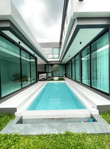 พูลวิลล่าหรู ให้เช่า 75,000 บาทเดือน ขาย 11.98 ล้าน #โซนหางดง – บ้าน 2 ชั้น #สไตล์โมเดิร์น ทำเลทอง #ใกล้กาดฝรั่ง #น้ำไม่ท่วม