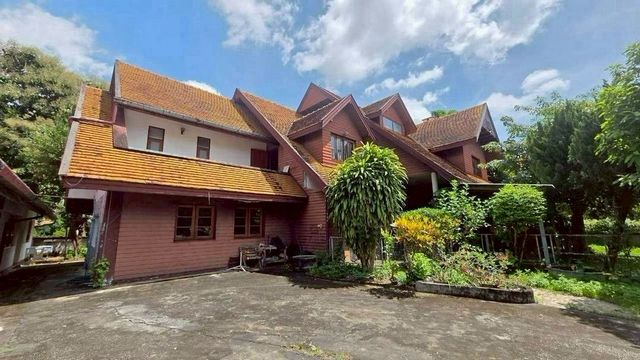 สุดคุ้ม เหมือนซื้อที่ดิน แถมบ้าน 2 หลัง! ขาย 7.9 ล้าน 229 ตรว. #หนองควาย #หางดง #คันทรีปาร์ควิลล์ ทำเลศักยภาพ บรรยากาศเงียบสงบ เป็นส่วนตัว