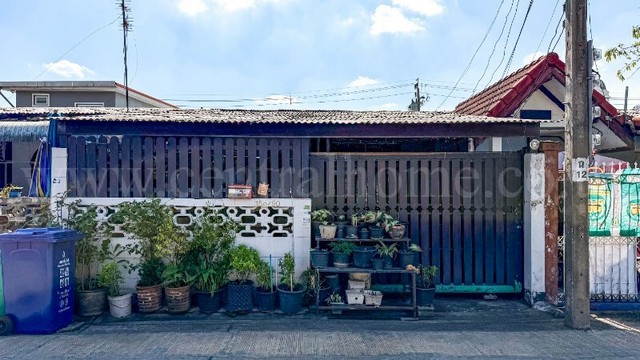 ทาวน์เฮ้าส์ ชุมชน พงษ์เพชร เคหะ แจ้งวัฒนะ 14 ใกล้รถไฟฟ้าสายสีชมพู