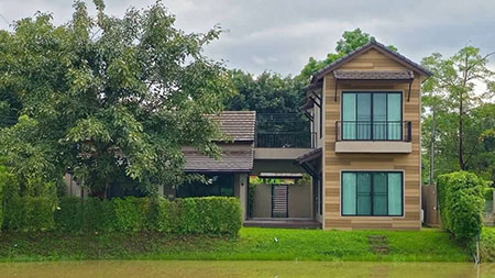 พูลวิลล่าหลังใหญ่ สไตล์รีสอร์ทใกล้ชิดธรรมชาติ โซนสารภี เชียงใหม่ — เหมาะสำหรับคนรักความเป็นส่วนตัวพิกัด ต.ท่าวังตาล อ.สารภี จ.เชียงใหม่  • บ้านเดี่ยวสไตล์ รีสอร์ทพูลวิลล่า 2 ชั้น • ที่ดินขนาด 100 ตร.วา พื้นที่ใช้สอย 300 ตร.ม. • 4 ห้องนอน | 5 ห้องน้ำ • ห้องโถงรับแขกกว้าง • ห้องแม่บ้านแยกส่วน • ห้องซักล้าง • ดาดฟ้าส่วนตัว เหมาะสำหรับชมวิวและพักผ่อนยามเย็นเฟอร์นิเจอร์ &a