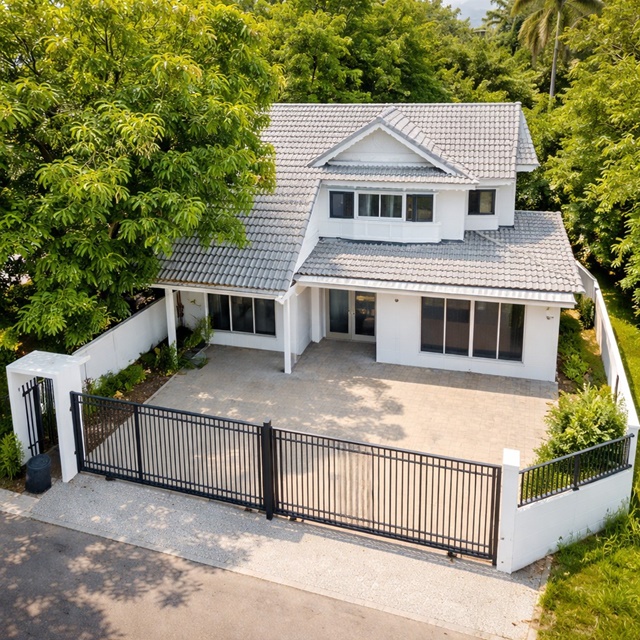 MRT สัมมากร 200 ม.รามคำแหง 110-112 ให้เช่าเดี่ยว 2 ชั้นหัวมุม ทำเลศักยภาพ บ้านกว้าง เฟอร์นิเจอร์ครบ 2-3นอน 3 น้ำ 