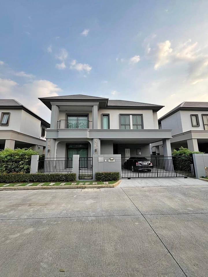 CH1142 ให้เช่า บ้านเดี่ยวหรู บางกอก บูเลอวาร์ด ติวานนท์–รังสิต บ้านใหม่