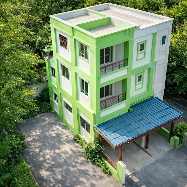 แฮปปี้แลนด์ เซ็นเตอร์ 1.2 กม.MRTลาดพร้าว101 300ม.ให้เช่าทาวน์โฮม 3ชั้น  4นอน บ ฟังก์ชันครบ3 น้ำ ดาดฟ้า 2 จอดรถ   เดอะมอลล์ บางกะปิ 1.6 กม