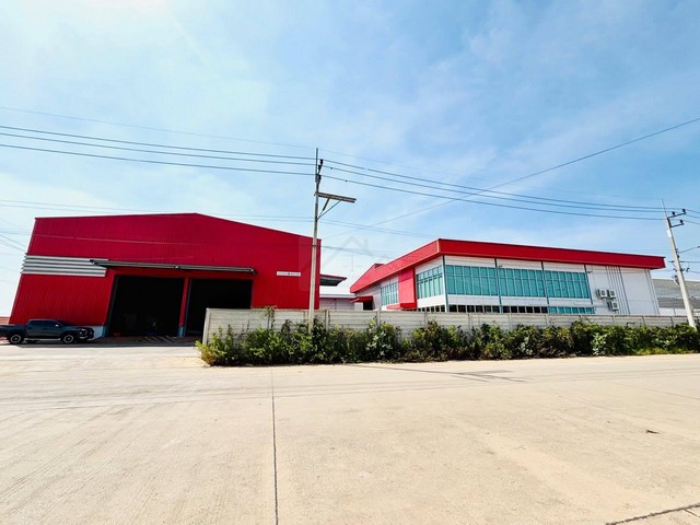 ขายโรงงานขนาด 2.5 ไร่ 1,668 ตร.ม อยู่ในโครงการวัฒนาแฟคตอรี่ พันท้ายนรสิงห์ สมุทรสาคร ดีไซน์ตกแต่งสวย ดูแลและสภาพดีมาก ใกล้นิคมสินสาคร