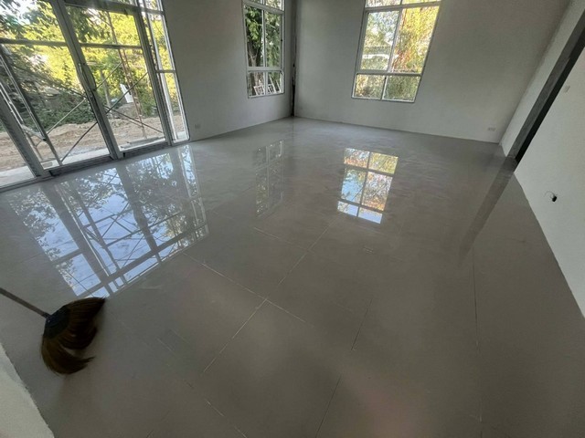 ให้เช่าโกดังใหม่ไฟฟ้า 3เฟส 100/200 มีออฟฟิศ อยู่ซอยบางปลา 2(ซอยธนสิทธ์) บางพลีใหญ่ บางพลี เนื้อที่ 334 ตร.ว. พื้นที่โกดัง 500 ตร.ม.