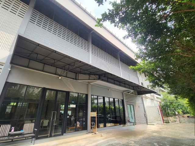 ออฟฟิศ ให้เช่า โซนพระราม 3 พื้นที่ใช้สอย 360 ตรม. บนพื้นที่ 1 ไร่ 4 ห้องทำงานใหญ่ ใกล้ Terminal 21 ค่าเช่า 180,000/เดือนออฟฟิศสวย พร้อมให้เช่า ติดถนนพระราม 3 อาคาร 2 ชั้น ตกแต่งสวย เหมาะทำออฟฟิศ คลินิค Art Gallery คาเฟ่พื้นที่ใช้สอย 360 ตารางเมตร 4 ห้องน้ำ ที่จอดรถ 6 คัน++ค่าเช่า 180,000/เดือนติดต่อสอบถาม ณิชาภา 0996156556 line ID : nicha_winwhatsapp: 0996156556nichapa.agent@gmail.com***รับฝากขายอสังริมทรัพย์ทุกประเภท***#ออฟฟิศให้เช่า #ออฟฟิศให