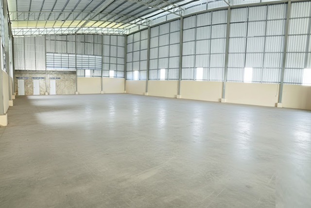 ให้เช่าโกดัง 200 ตร.วา. 800 ตร.ม.ซ.บางกระดี่ 22-32 หลังคาสูง รง2 ไฟฟ้า 3เฟส 800 ตร.ม. CJ 7-11 BigC mini ตลาดมิตรมงคล888 1กม. 