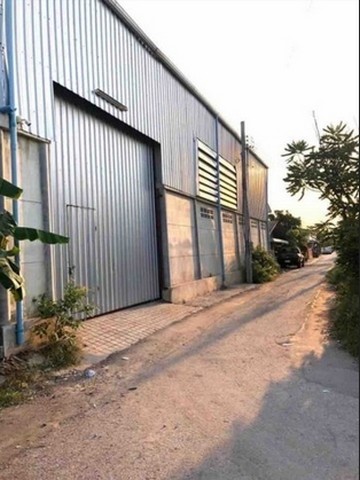 กดังให้เช่าขนาดพื้นที่  416 ตารางเมตร ย่านพระราม 2 ซอยบางกระดี่ 8 เหมาะสำหรับเก็บสินค้าหรือทำโรงงาน 