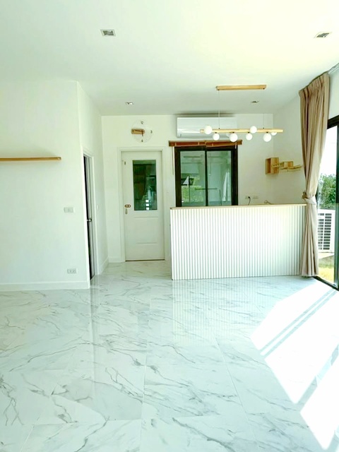 พระราม 2 แยกสะแกงาม 600ม.ขาย-ให้เช่าบ้านเดี่ยว แปลงมุม เทียนทะเล11-17  พื้นที่กว้าง 49 ตร.วา. 195 ตร.ม. 4นอน 3น้ำ