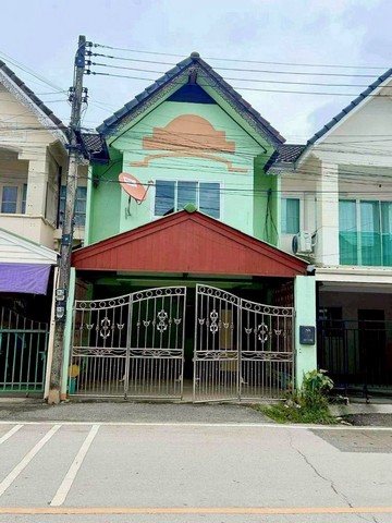 ทาว์นเฮ้าส์ 2 ชั้น ทำเลเมือง หลังโรงเรียนวารี           