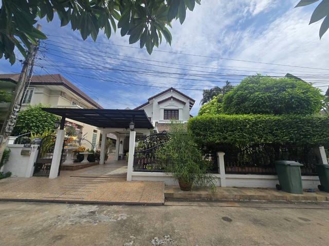 บ้าน สีวลี ติวานนท์ ปากเกร็ด พท. 76 SQ.WA 4 BR   เ ยี่ ย ม! บ้านสวยพร้อมอยู่