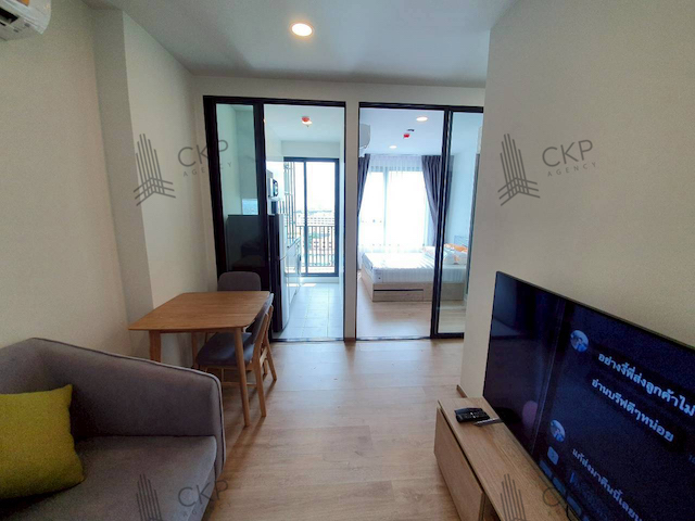 ขาย ขาย คอนโดมิเนียม ชีวาทัย เกษตร-นวมินทร์ ห้องเป็นสัดส่วน พร้อมเฟอร์นิเจอร์ สิ่งอำนวยความสะดวก ติดถ.ประเสริฐมนูกิจ ใกล้ม.เกษตรศาสตร์ บางเขน แขวงเสนานิคม เขตจตุจักร กรุงเทพฯ ติดต่อสอบถามได้ค่ะรายละเอียด (Description)- ขนาด 28.5 ตร.ม.- อยู่ชั้นที่ 11- 1 ห้องนอน 1 ห้องน้ำ- เครื่องปรับอากาศ 2 เครื่อง- เครื่องซักผ้า เตาไฟฟ้า ไมโครเวฟ ทีวี55นิ้ว ระบบจอ Home solutionการเดินทาง- ติดถนนประเสร