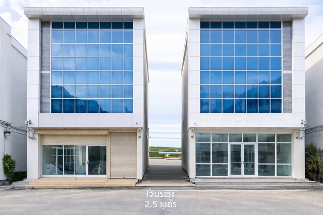 สนามบินสุวรรณภูมิ ให้เช่าตึกออฟฟิศราคาถูกที่สุด กิ่งแก้ว ร่มเกล้า 2 คูหา  ลาดกระบัง21-34  ApLลาดกระบัง 900ม.