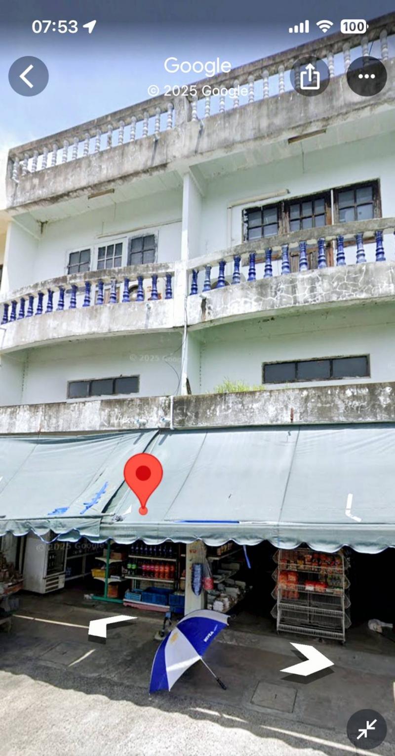 ขายถูกอาคารพาณิชย์ 2 ชั้นครึ่ง 2 คูหา ทำเลทอง ใจกลางโกสุมพิสัย จังหวัดมหาสารคาม  