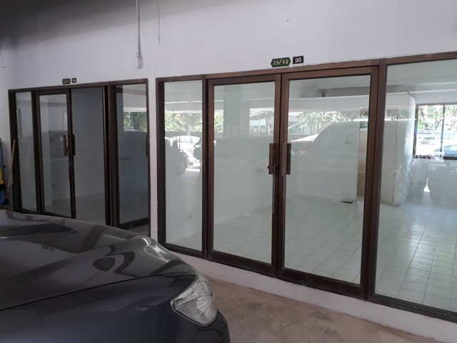 ให้เช่าด่วน ๆ โกดัง วรัญญาเพลส น่า-อยู่