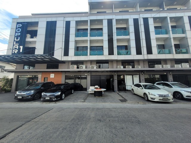 ให้เช่า Home Office + โกดัง 4.5 ชั้น กว่า 230 ตรม. วิภาวดีรังสิต20 ทะลุรัชดา19 ใกล้ MRT ลาดพร้าว และ รัชดาภิเษก 