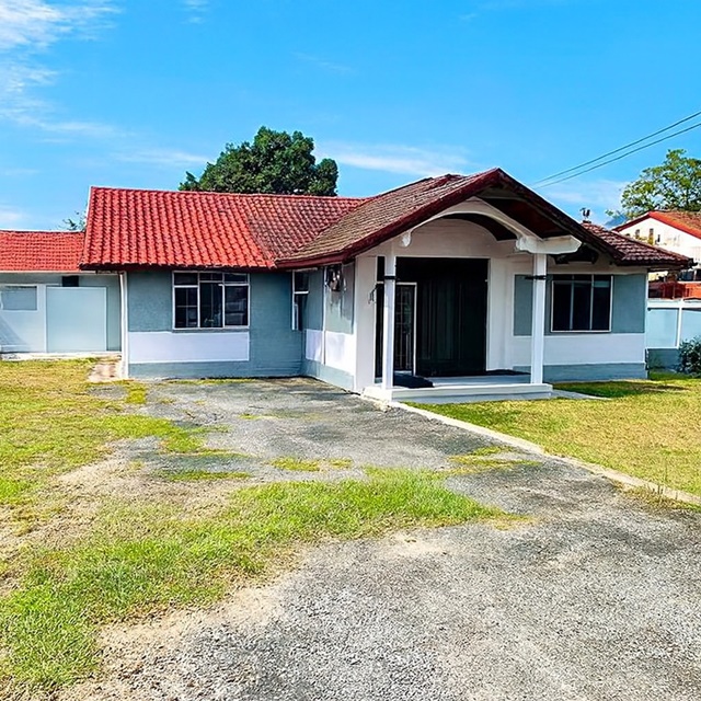 Lotus ศรีราชา 1.4 กม.J Park ศรีราชา 2.9 กม. ให้เช่าบ้านกว้าง 102  ตร.วา.ศรีราชา รร.ดาราสมุทร ศรีราชา 2.3 กม. 3 ห้องนอน