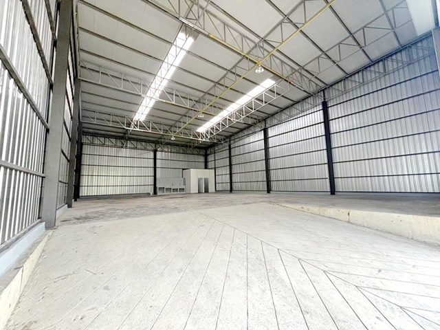 หลังคาสูงโปร่ง  2น้ำ ขาย-เช่าโกดังมินิแฟคตอรี่สร้างใหม่ 105ตรว. ดอนเมือง ไฟฟ้า 1 เฟส 1ใกล้ มีพื้นที่จอดรถ มี7-11 