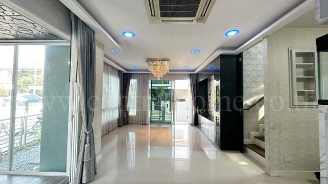 โครงการ มัณฑนา 100 กาญจนาภิเษก  บางบอน 5 บ้านเดี่ยวพื้นที่ใช้สอยกว้าง ฟังก์ชันลงตัว