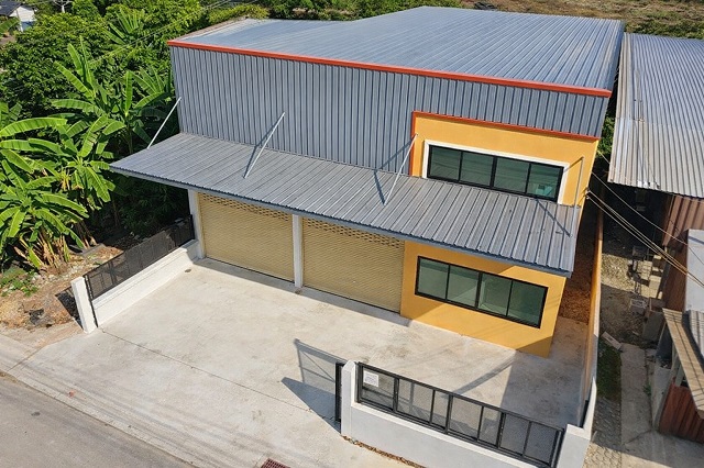 เซ็นทรัล พระราม 2 2.8 กม วัดท่าข้าม 900 ม.ให้เช่าสำนักงาน โกดังเก็บสินค้า สร้างใหม่ ติดถนน ย่านบางขุนเทียน 1ไร่ .380 ตร.ม. รร.สารสาสน์วิเทศบางบอน 2.7 กม. ฟังก์ชันครบ 1 นอน 2 น้ำ จอดรถสะดวก อาคารใหม่พร้อมใช้งาน 44,999 B-M. ตลาดท่าข้าม 1.2 กม. เหมาะสำหรับสำนักงาน คลังสินค้า และธุรกิจที่ต้องการความคล่องตัวในการเดินทาง ถ.พระราม 2 Central Rama 2, 2.8 km BangKhunThian area 900 m. Office/Warehouse for rent newly built on the main road in  400sq.wa. 380 sq.m. Sarasas Witaed Bang Bon School 2.7